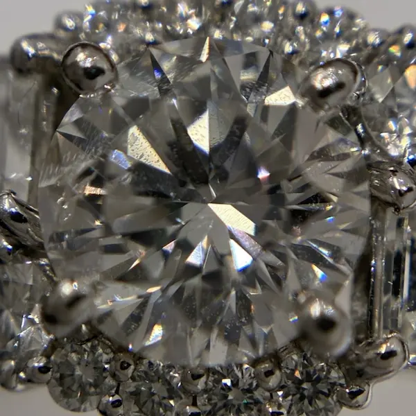 ダイヤ　1.007ct