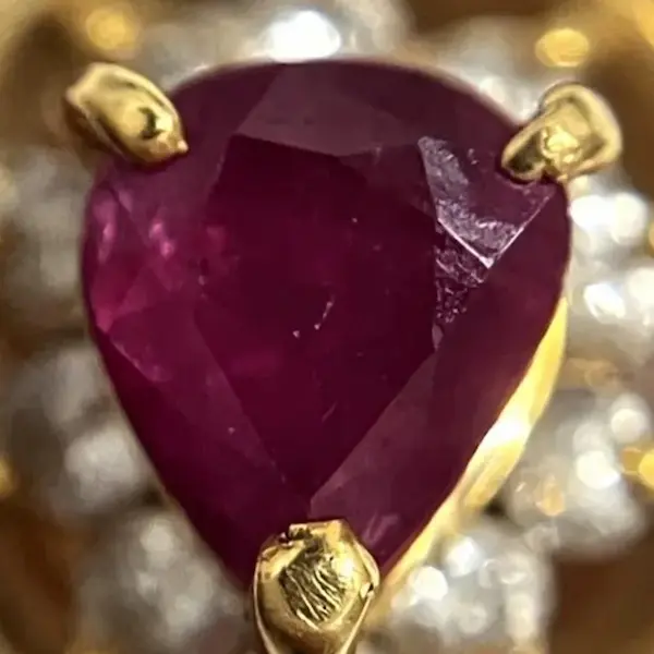 ルビー　1.36ct