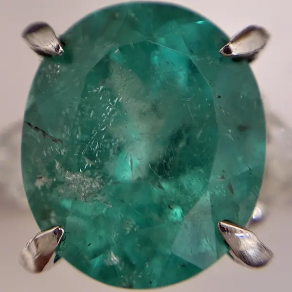 エメラルド　2.618ct