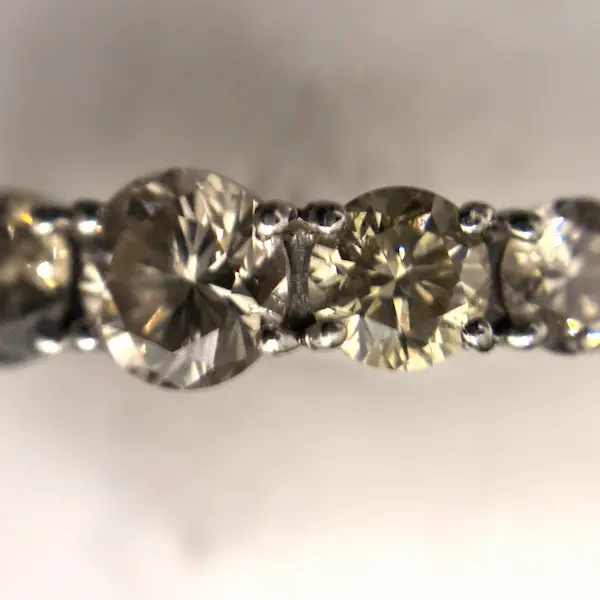 ダイヤ　0.8ct