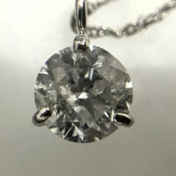 ダイヤ　0.7ct