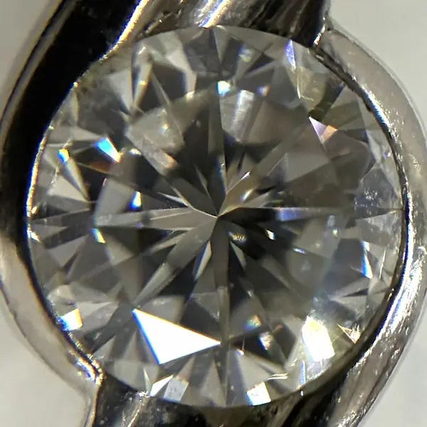 ダイヤ　0.82ct