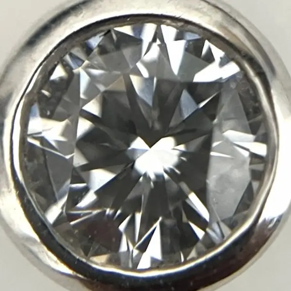 ダイヤ　0.358ct