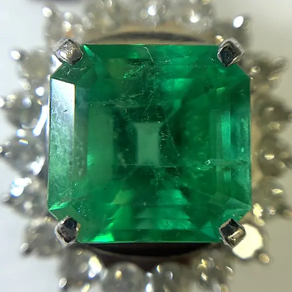 エメラルド　2.89ct