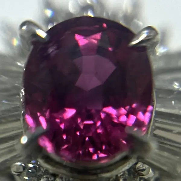 ルビー　0.65ct