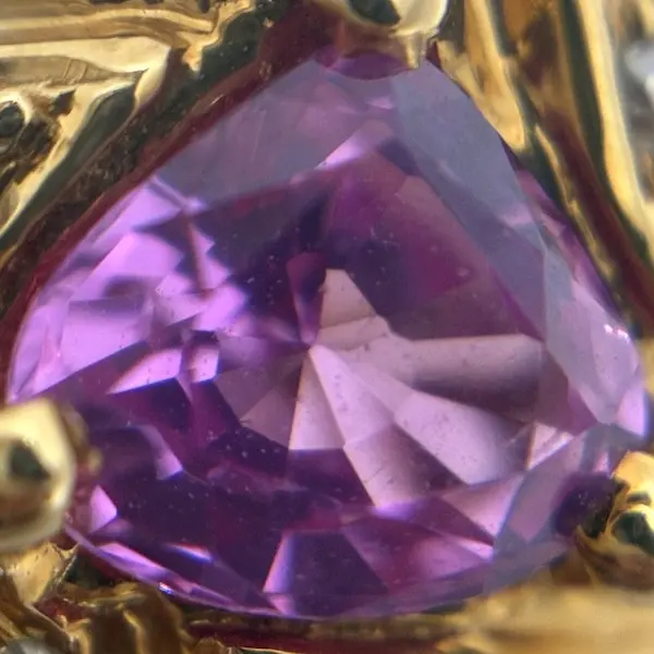 サファイア　0.59ct