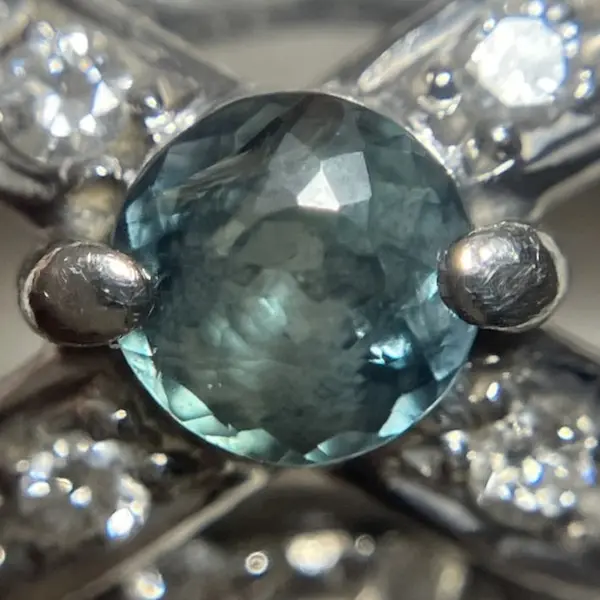 アレキサンドライト　0.27ct