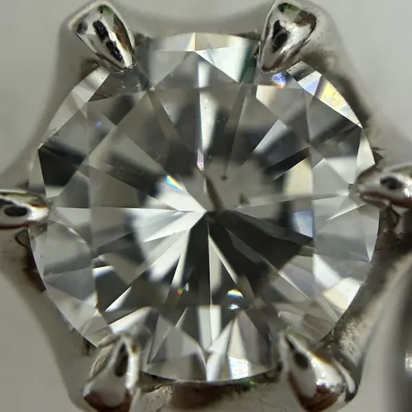 ダイヤ　0.782ct