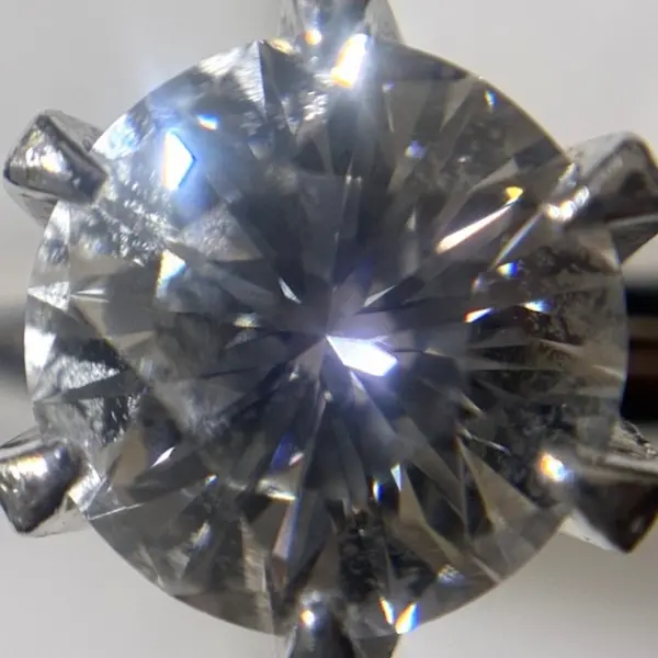 ダイヤ　1.117ct