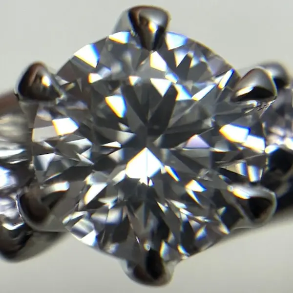 ダイヤ　0.27ct