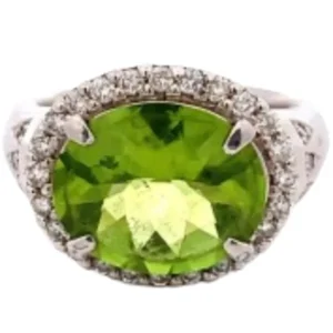 Pt･Pm900 ペリドット・ダイヤモンド リング 3.98 ct D0.44 ct