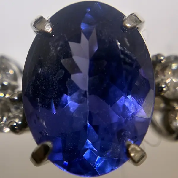 タンザナイト　1.33ct