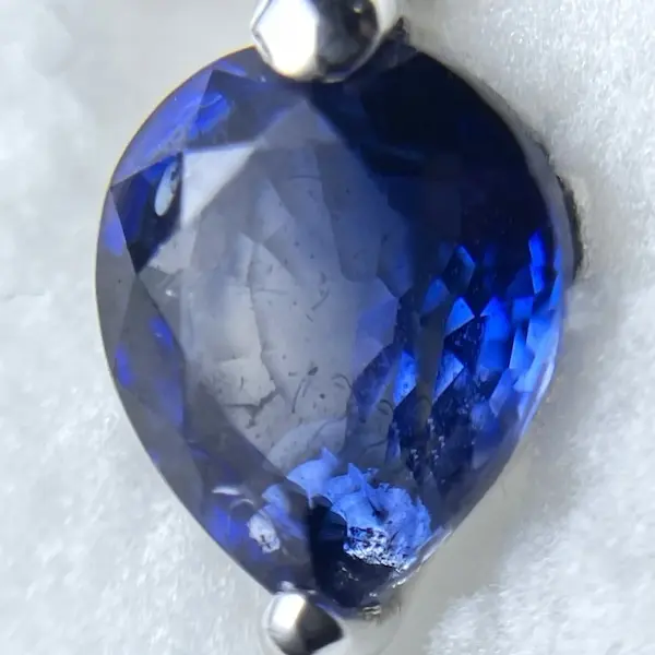 サファイア　1.25ct