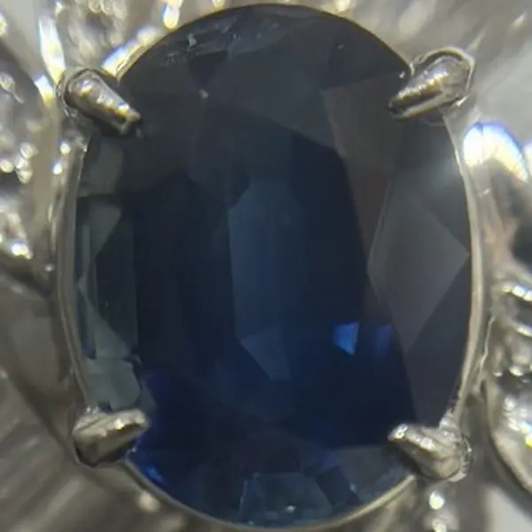 サファイア　2.27ct