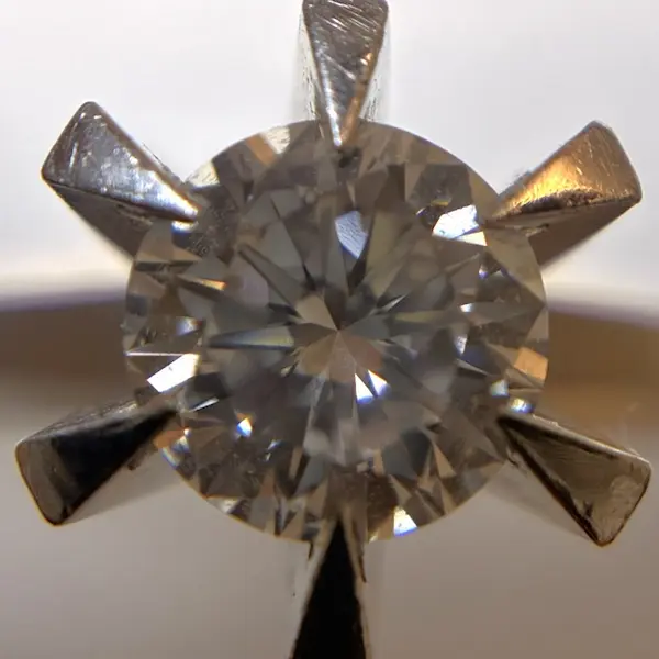 ダイヤ　0.721ct