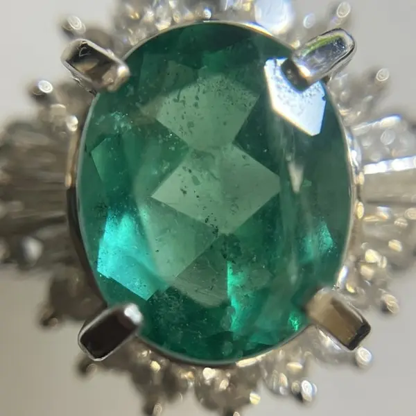 エメラルド　1.001ct