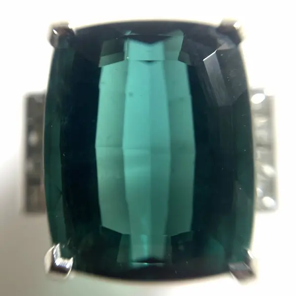トルマリン　13.17ct