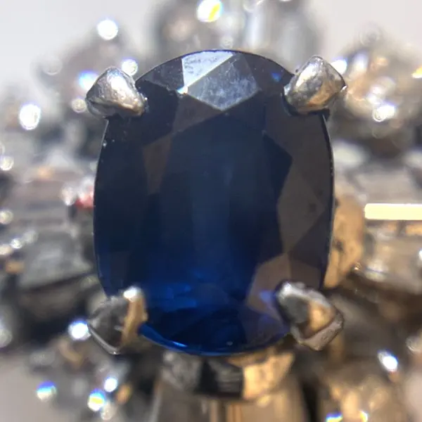 サファイア　0.8ct 