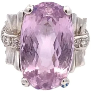 Pt･Pm900 クンツァイト・ダイヤ リング 20.94 ct D0.28 ct