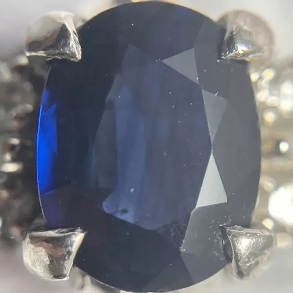 サファイア　1.02ct