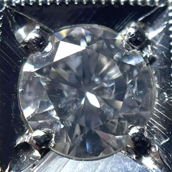 ダイヤ　0.4ct