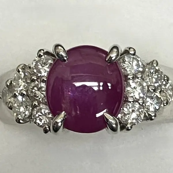 スタールビー　2.43ct