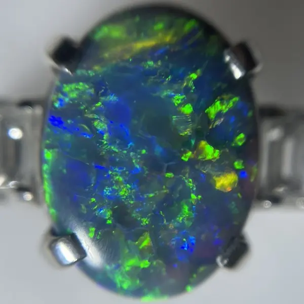 オパール　2.55ct