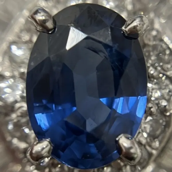 サファイア　1.41ct