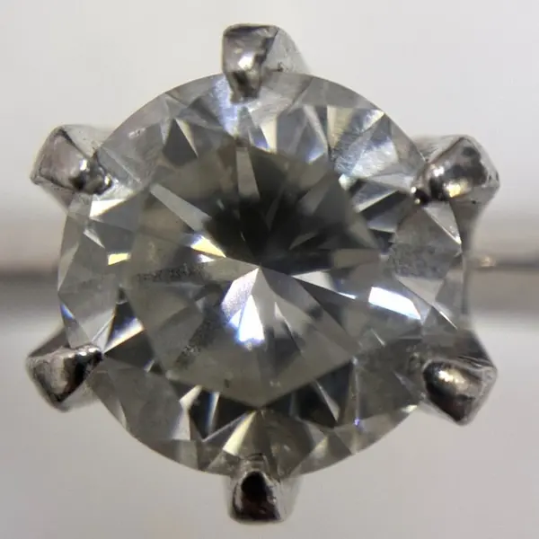 ダイヤ　1.046ct