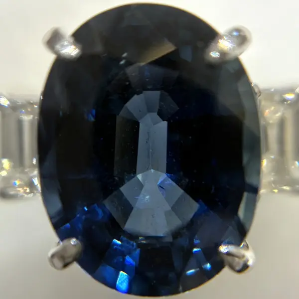 サファイア　4.4ct