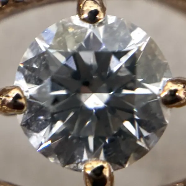ダイヤ　0.33ct