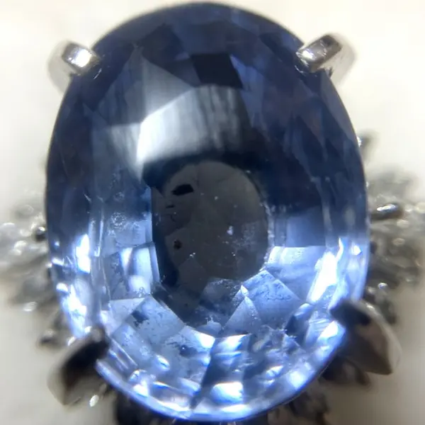 サファイア　10.64ct