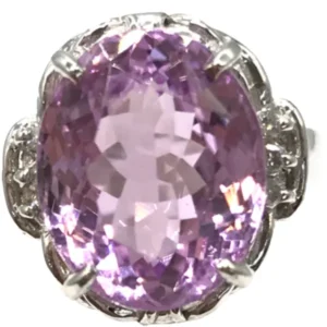 Pt・Pm900 クンツァイト・ダイヤモンド リング 8.99・0.09ct