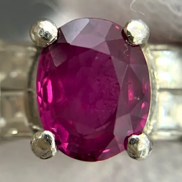 ルビー　1.3ct