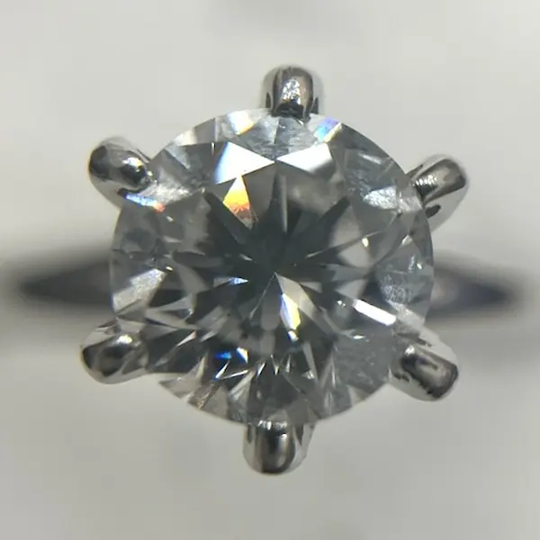 ダイヤ　1.02ct