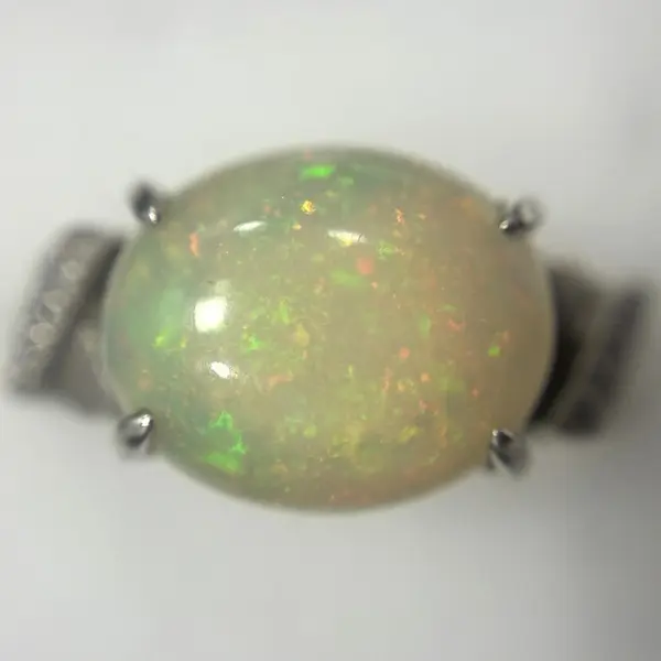 オパール　3.0ct
