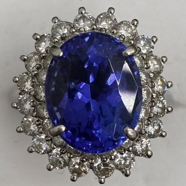 タンザナイト　7.39ct