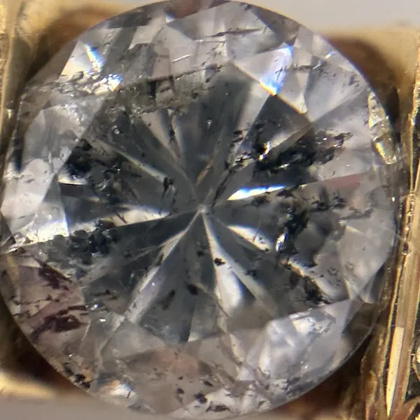 ダイヤ　0.9ct