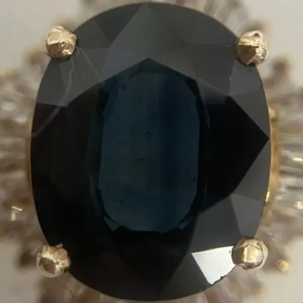 サファイア　5.7ct