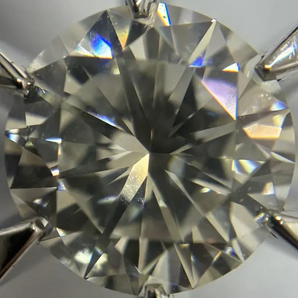 ダイヤ　3.18ct