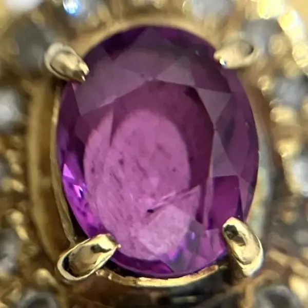 ルビー　0.65ct