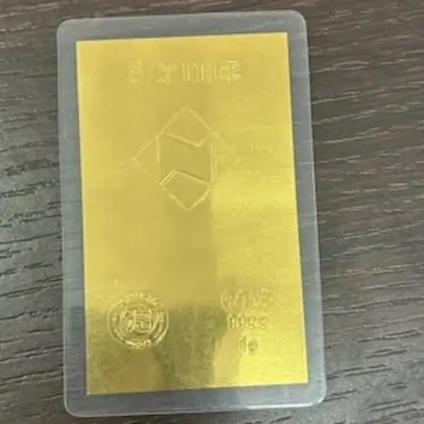 K24　ニッセイ創業100周年記念純金カード　1g