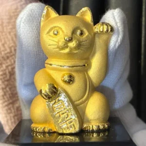 K24　まねき猫 置物　10.1g