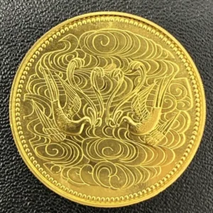 天皇陛下御在位60年記念10万円金貨