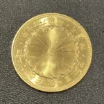 天皇陛下御在位60年記念10万円金貨