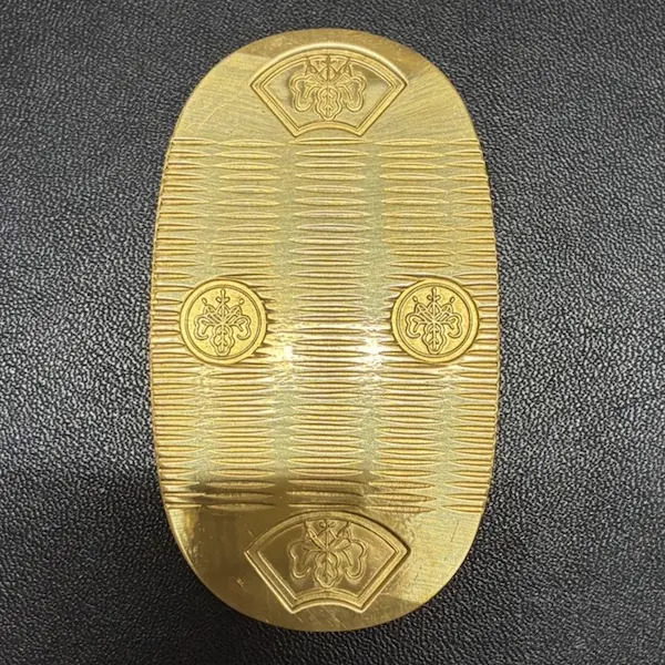 K24　沖縄復帰記念　小判型メダル　200g