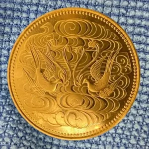 天皇陛下御在位60年記念10万円金貨