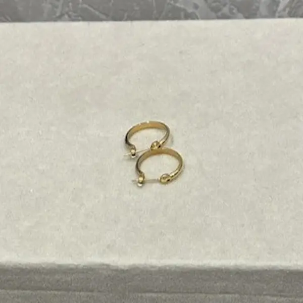 K18　ピアス　1.2g