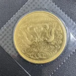 天皇陛下御在位60年記念10万円金貨