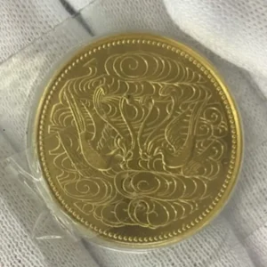 天皇陛下御在位60年記念10万円金貨